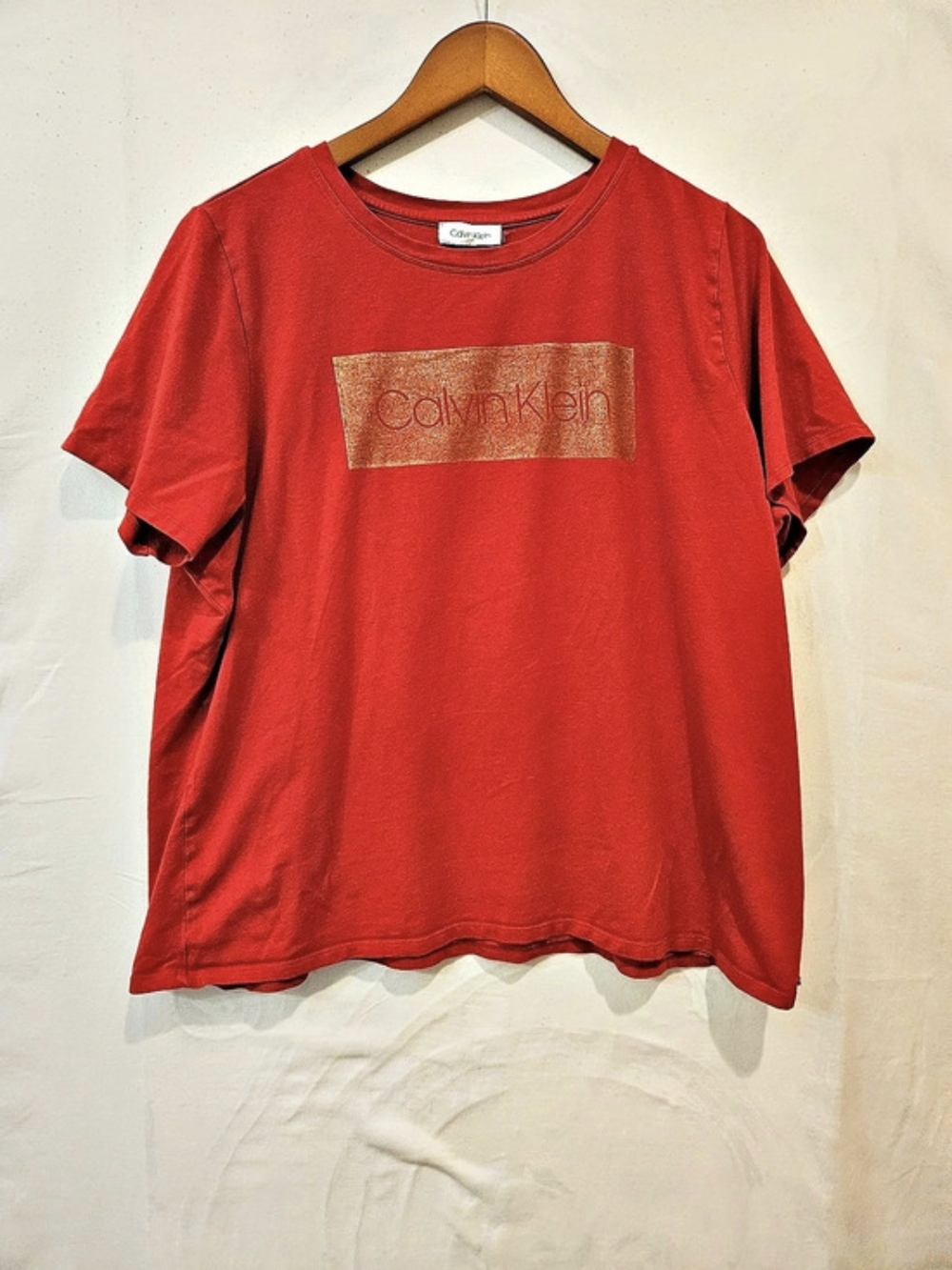Calvin Klein Metallic Logo Boxy Tee Red Plus Size 1x